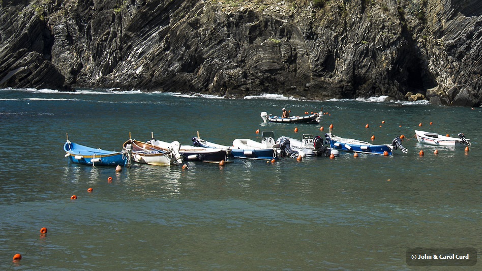 _MG_6600 Vernazza boats.jpg